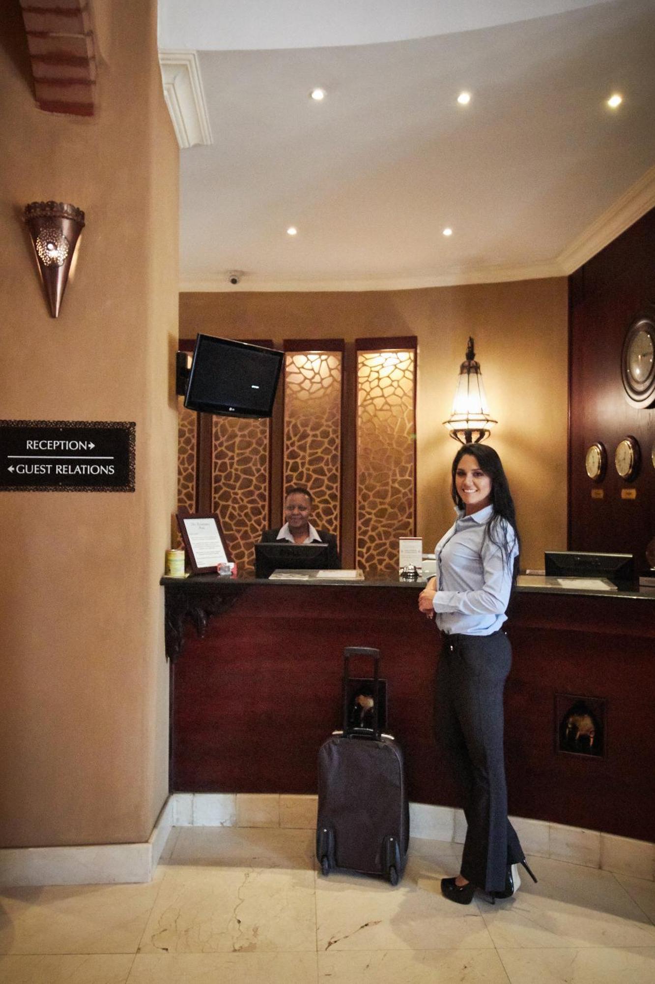 Royal Elephant Hotel & Conference Centre Центурион Экстерьер фото