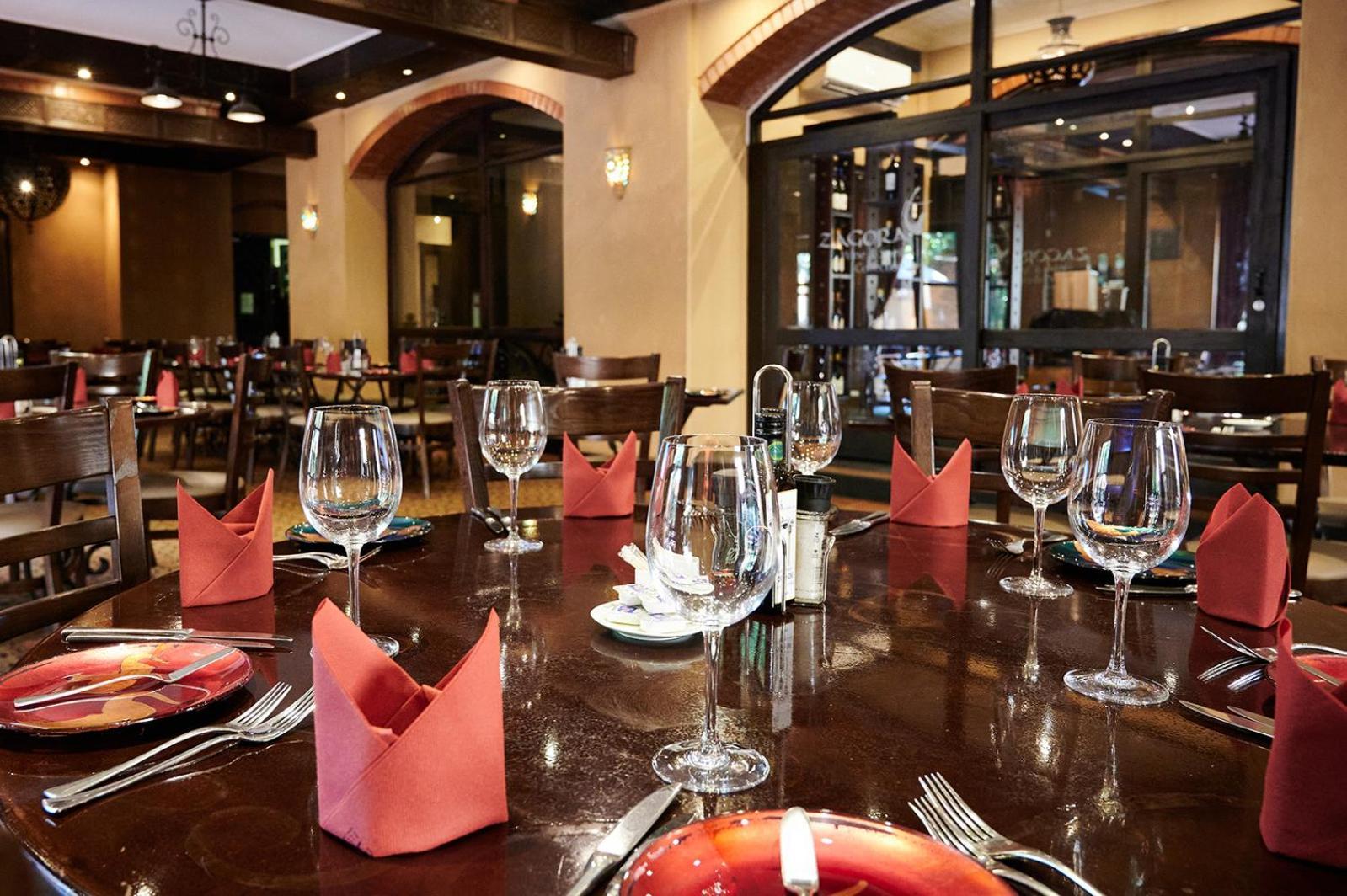 Royal Elephant Hotel & Conference Centre Центурион Экстерьер фото