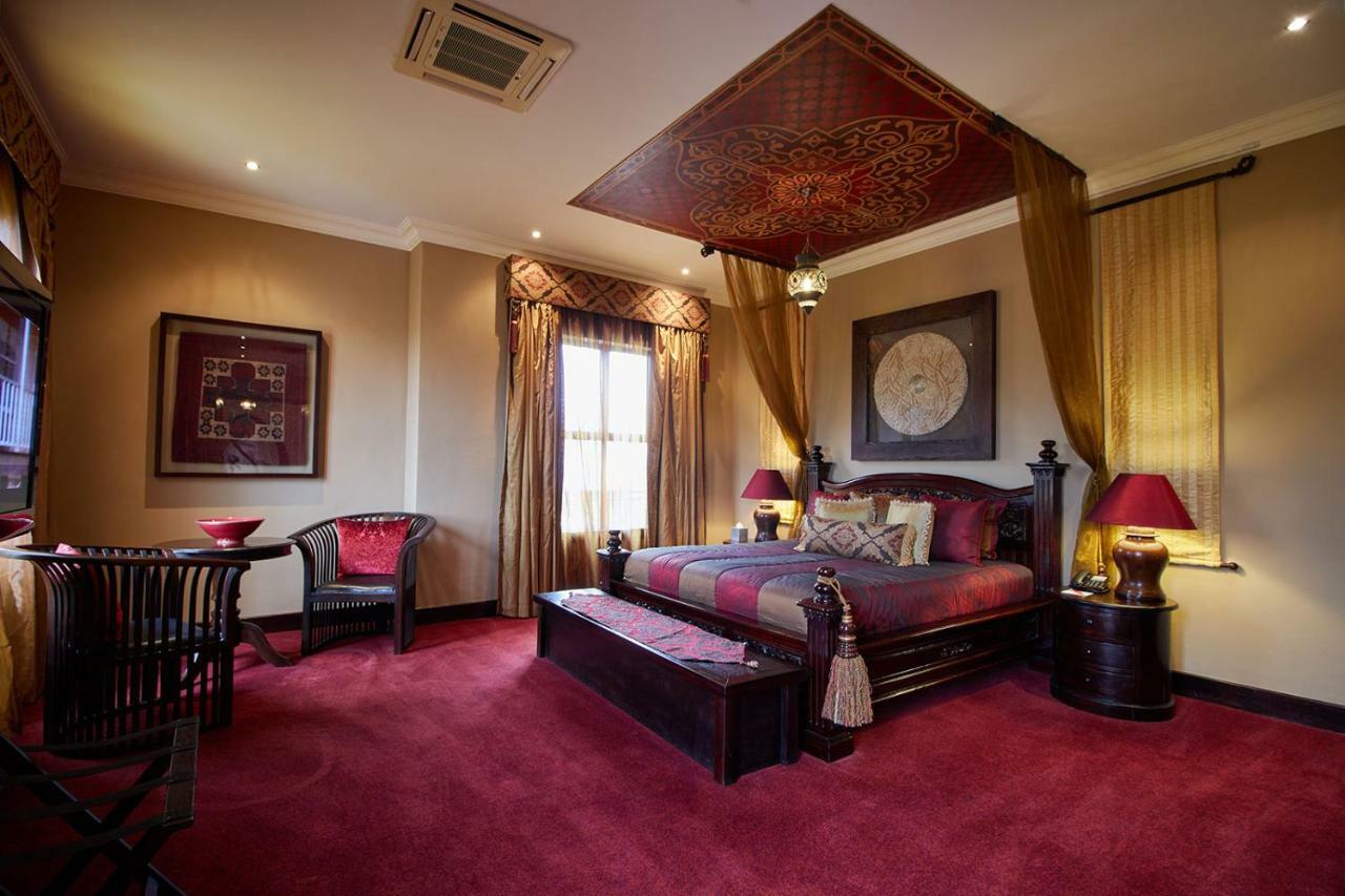 Royal Elephant Hotel & Conference Centre Центурион Экстерьер фото